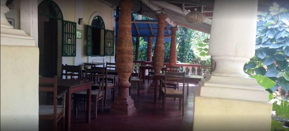 Astoria Parra Exterior foto